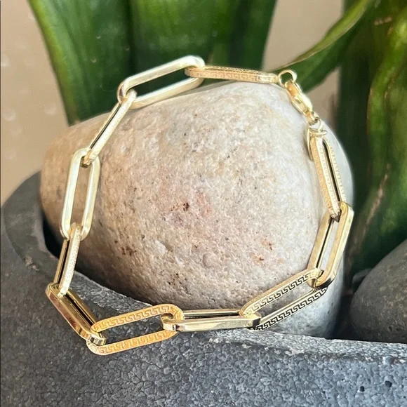 14 karat gold paper clip Bracelet - Picture 3 of 6